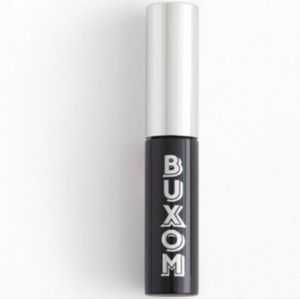 BUXOM LASH INTENSE VOLUMIZING MASCARA.